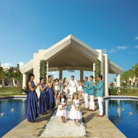 Ceremony on the wedding gazebo at Dreams Onyx Resort & Spa