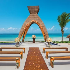 Gazebo venue at Dreams riviera cancun resort and spa