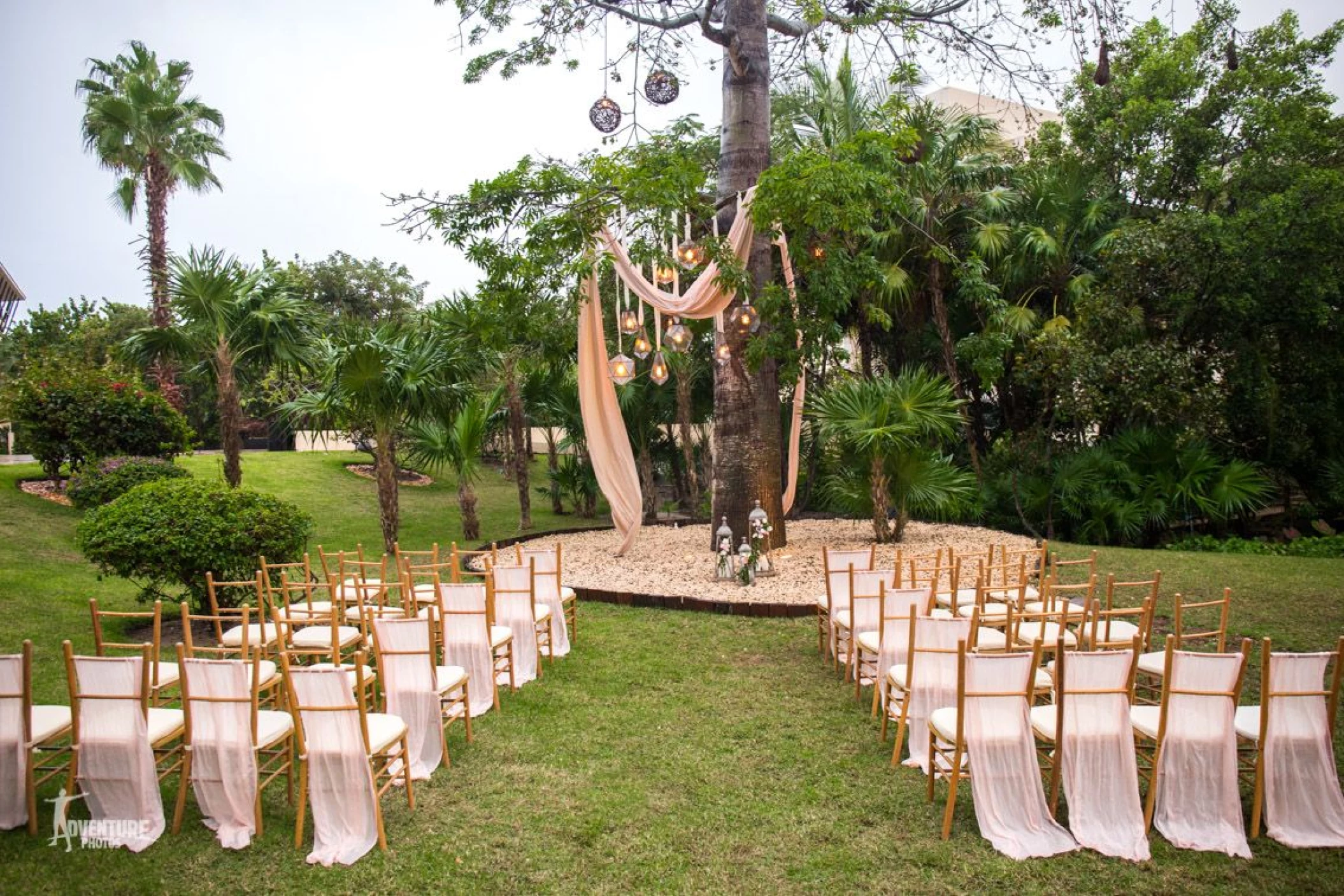 Dreams Riviera Cancun garden wedding venue