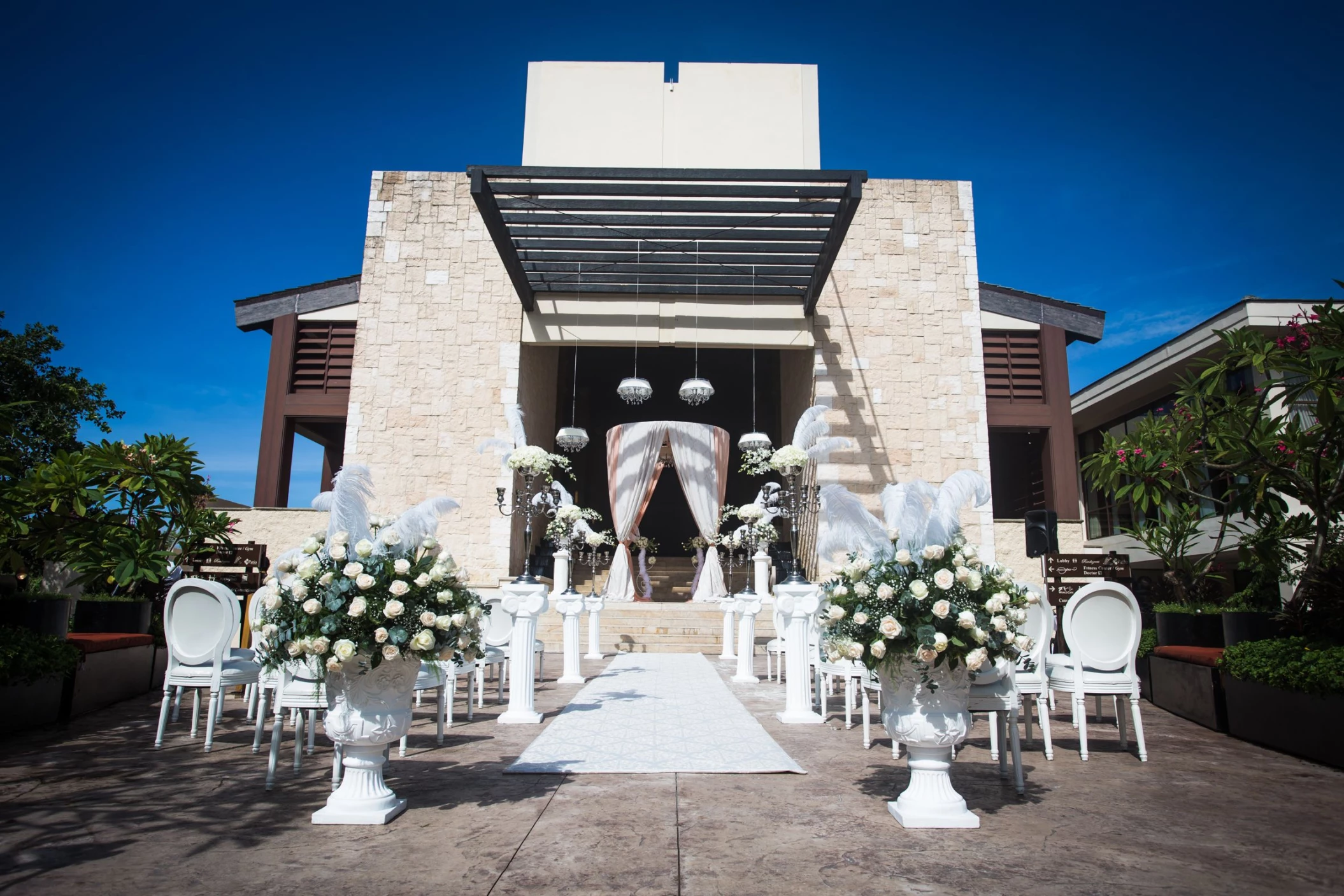 Lobby Staircase venue at Dreams Riviera Cancun Resort and Spa