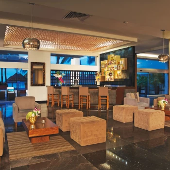 Dreams Sands Cancun indoor bar