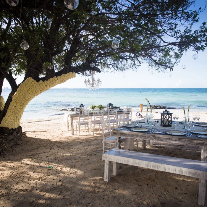 Ceremony in Waves and sand venue at Dreams Sands Cancun resort and spa