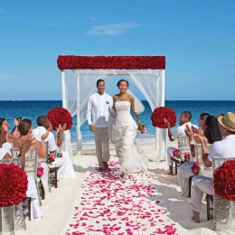 Dreams Sapphire Resort simple beach wedding and couple