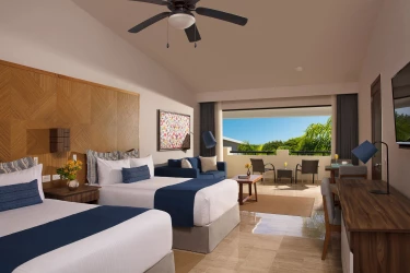 Dreams Sapphire Resort double bed room