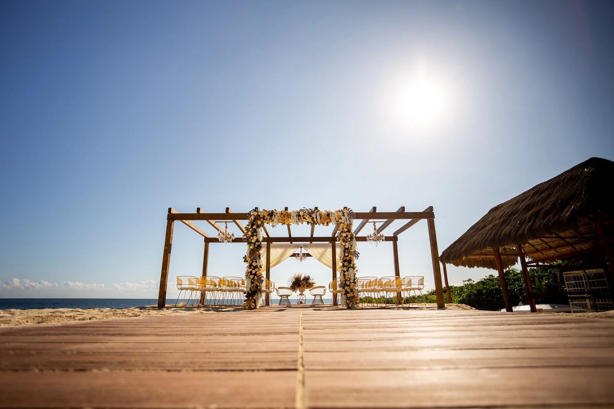 Vista del mar Pergola and Terrace venue at Dreams Sapphire Resort