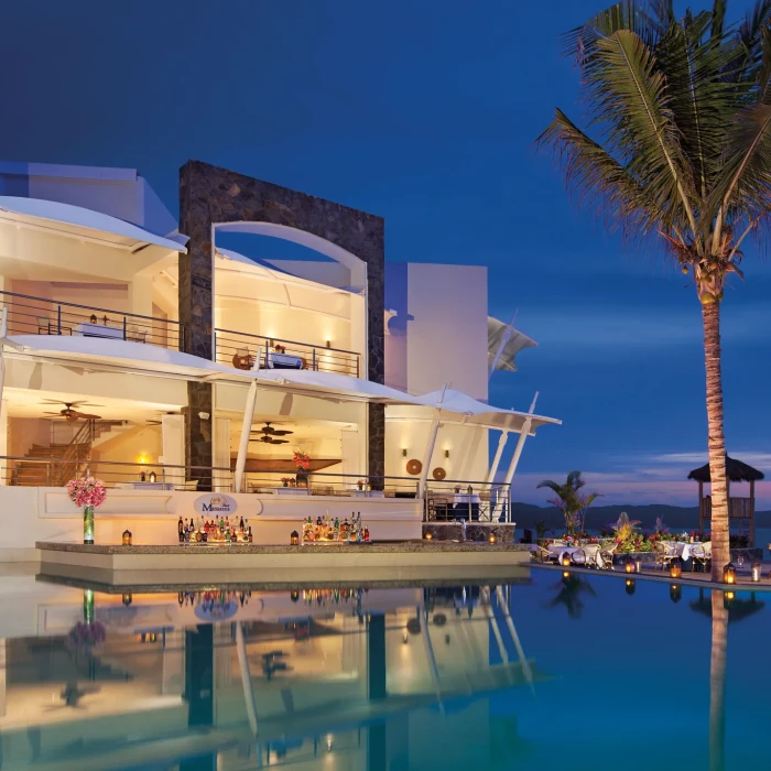 Pool bar  at Dreams Vallarta Bay Resort and Spa