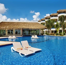 El Dorado Maroma Resort pool