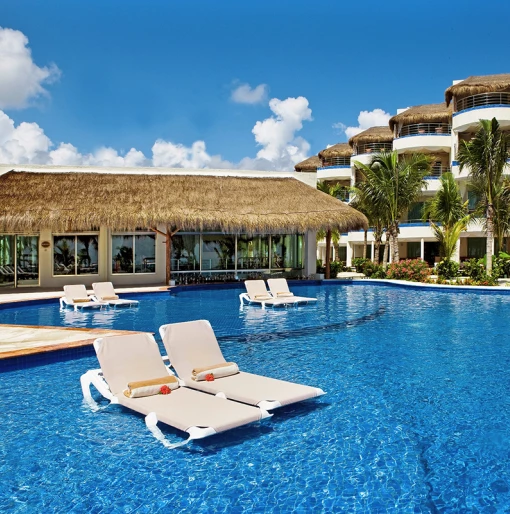 El Dorado Maroma Resort pool