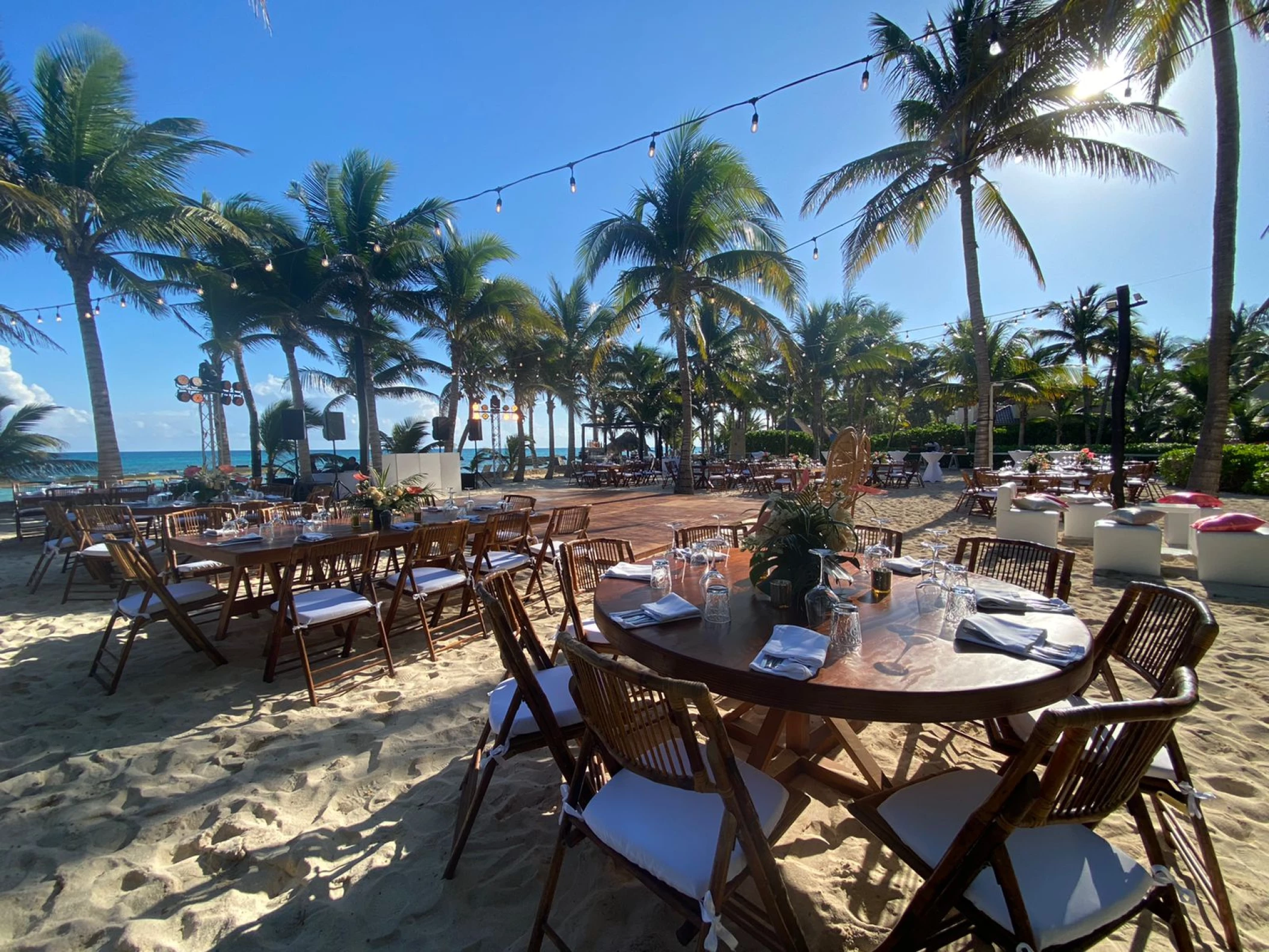 Fuentes Beach Gazebo venue at El Dorado Resort