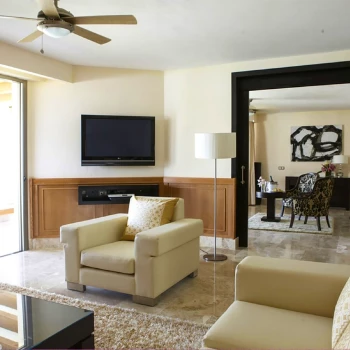 Excellence Playa Mujeres honeymoon suite