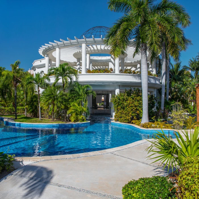 Excellence Riviera Cancun private pool