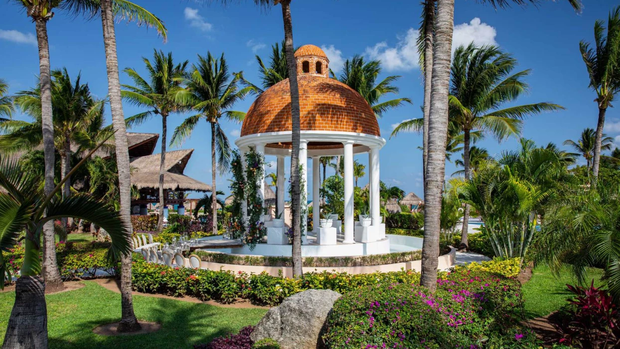 Excellence Riviera Cancun wedding gazebo venue