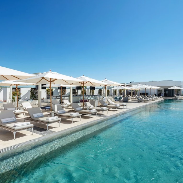 Infinity pool at Garza Blanca Resort & Spa Los Cabos