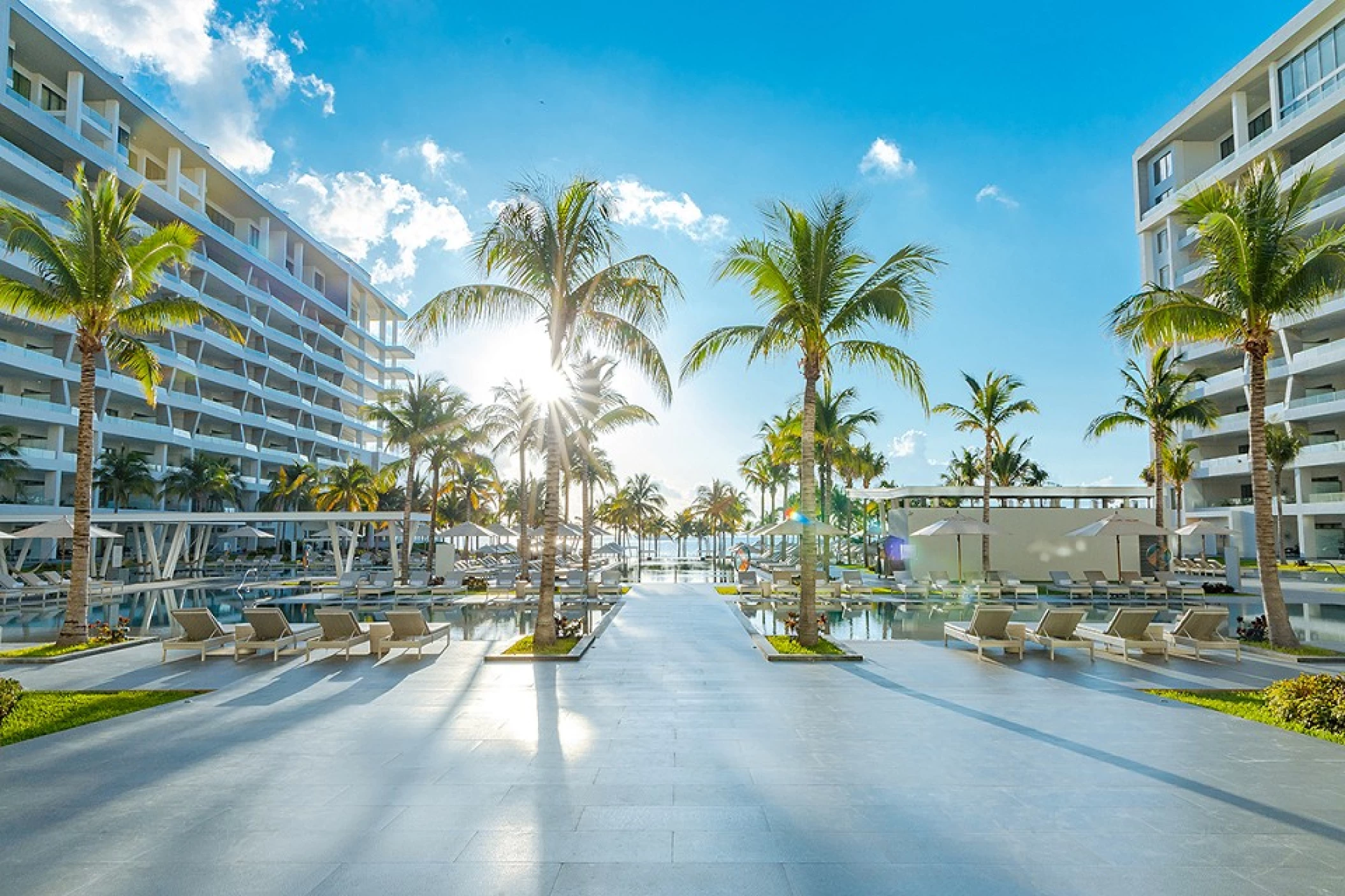 Main pool at Garza blanca Resort and Spa