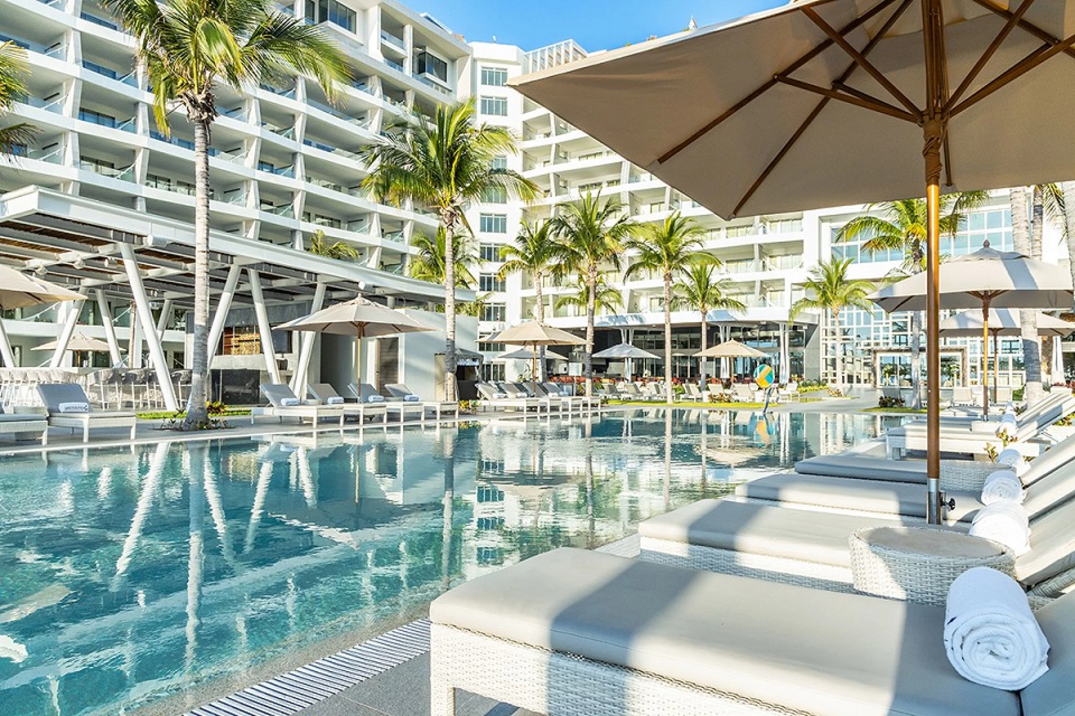 Main pool at Garza blanca Resort and Spa