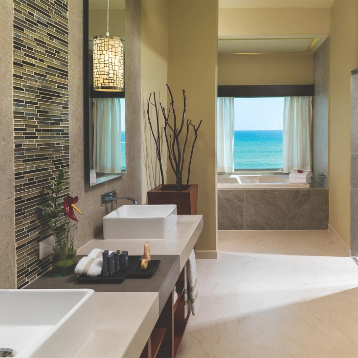 Generations Riviera Maya resort bathroom suite