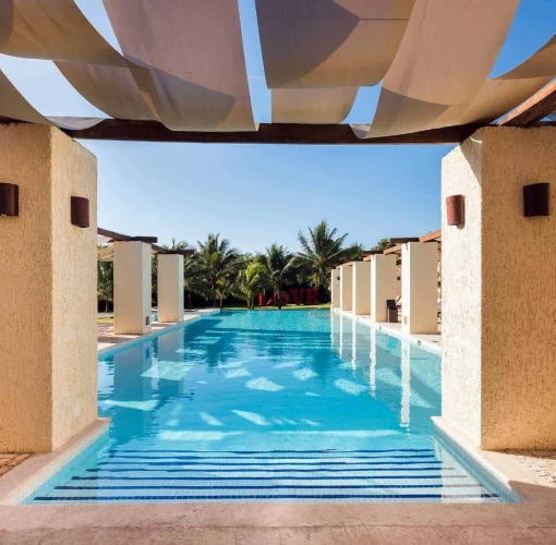 GRAN PALLADIUM COLONIAL RESORT AND SPA POOL AREA