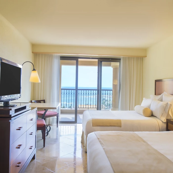 Oceanview suite double bed at Grand Fiesta Americana Los Cabos All inclusive Golf and Spa