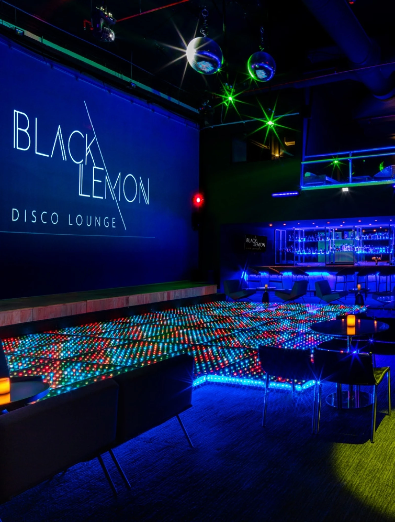 The Blacn Lemon Disco Lounge at Grand Fiesta Americana Los Cabos