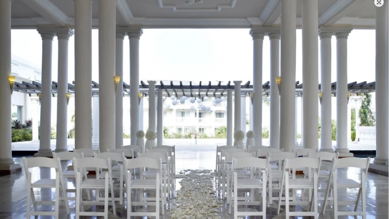 Ceremony decor at Grand Palladium Jamaica