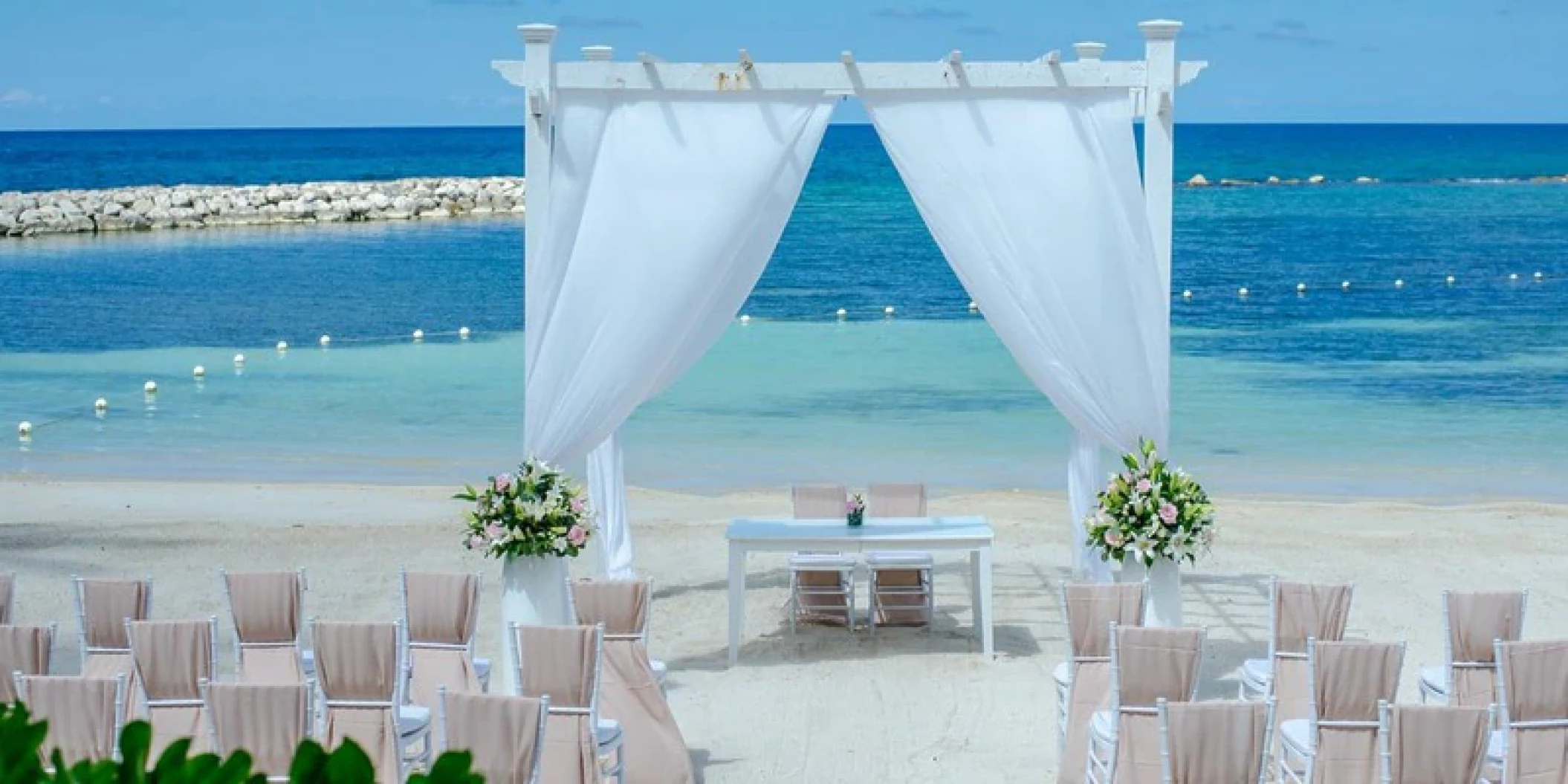 ceremony in the beach at Grand Palladium Jamaica