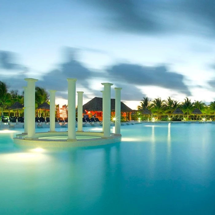 GRAND PALLADIUM KANTENAH POOL