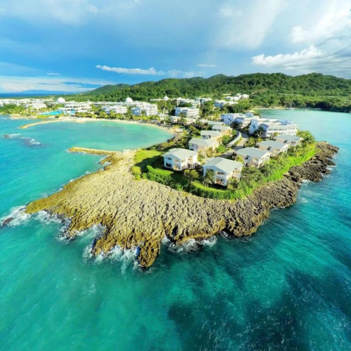 Aerial view at grand palladium lady hamilton