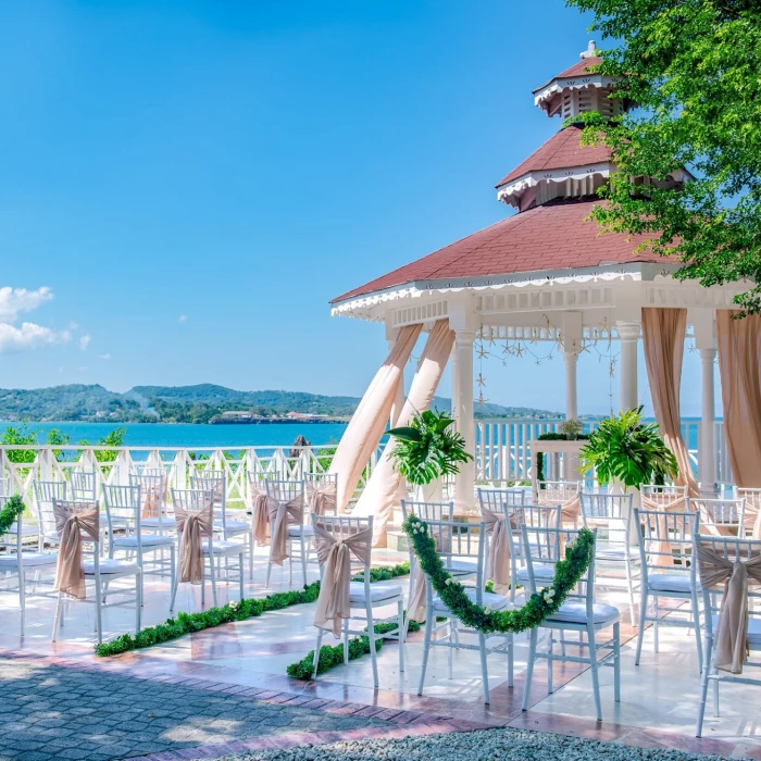 Gazebo at grand palladium lady hamilton