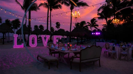 Grand Riviera Princess beach wedding reception