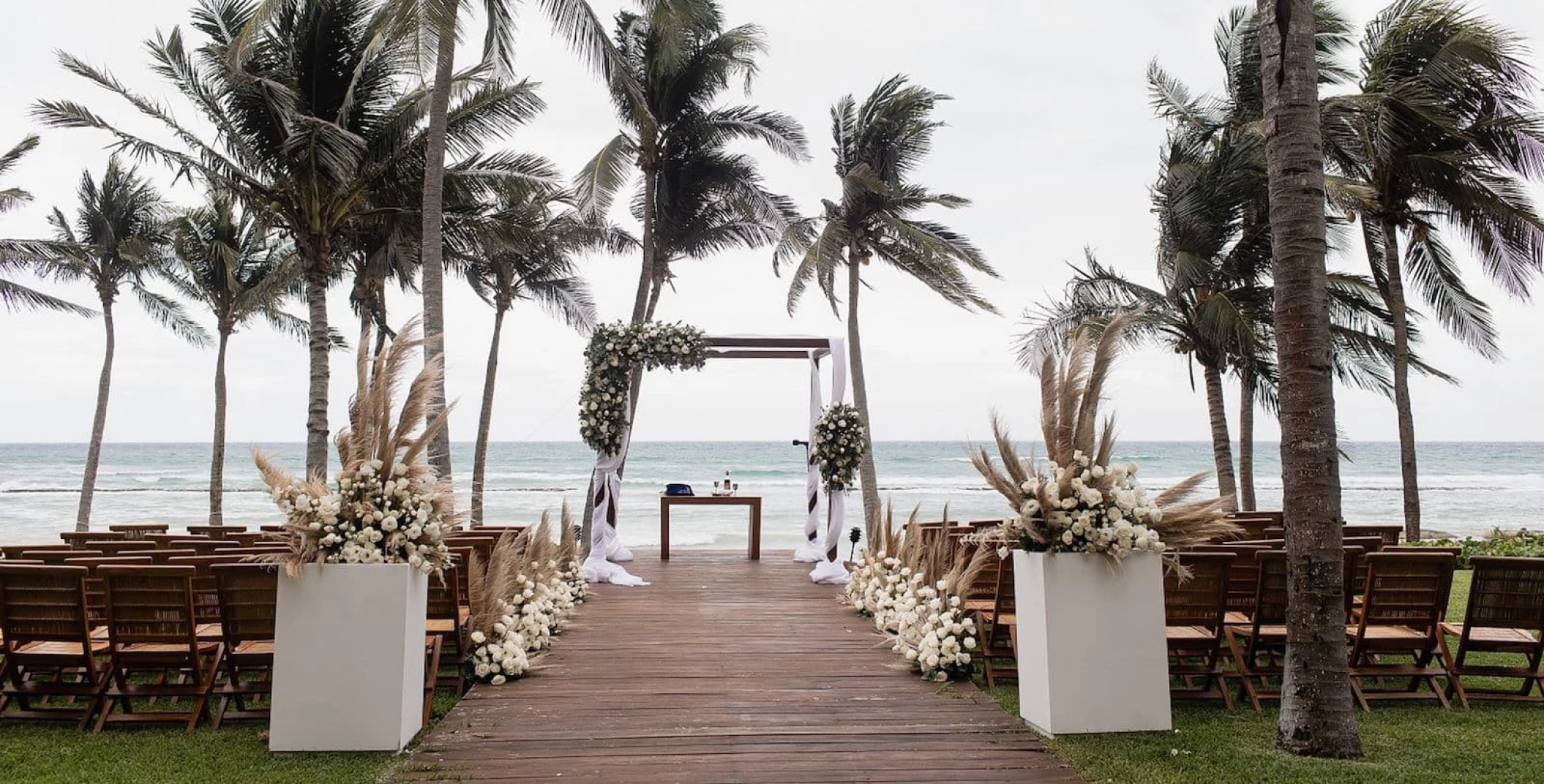 GRAND VELAS RIVIERA MAYA CEREMONY DECOR