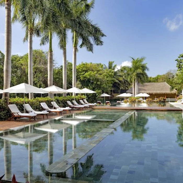 GRAND VELAS RIVIERA MAYA. POOL