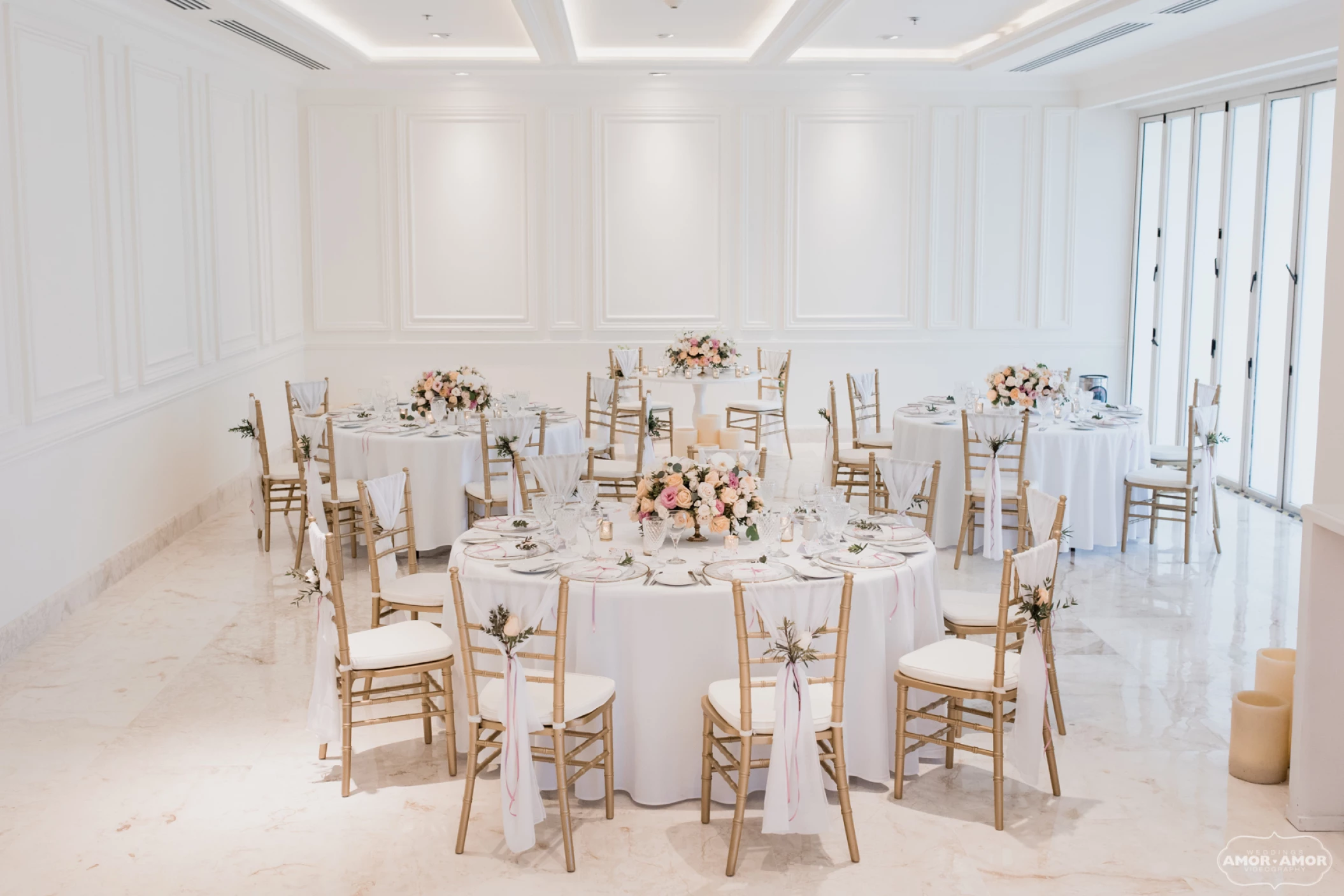 Dinner reception in White Foyer Venue at Grand Velas