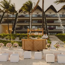 Grand Velas reception decor