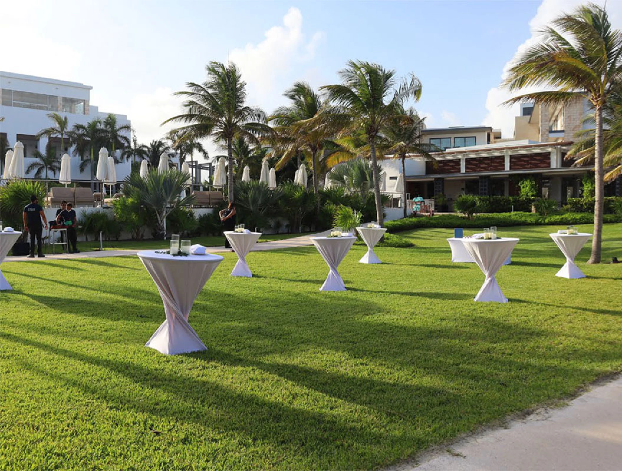 Cocktail setup in the Main Garden Venue at Haven Riviera Cancun.