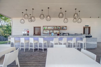 Diamond beach bar at Hideaway at Royalton Negril