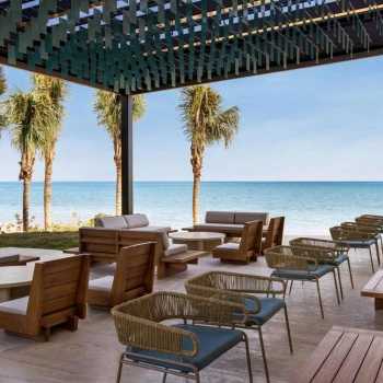 Hilton Cancun Outdoors lounge area.