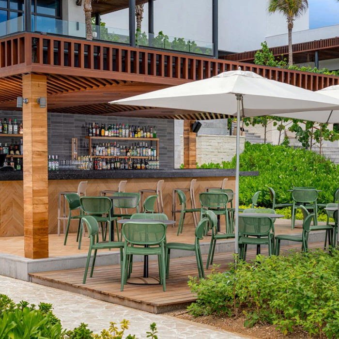 Pool bar at Hilton Tulum.