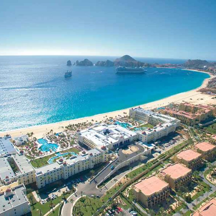 aerial view of Hotel riu palace cabo