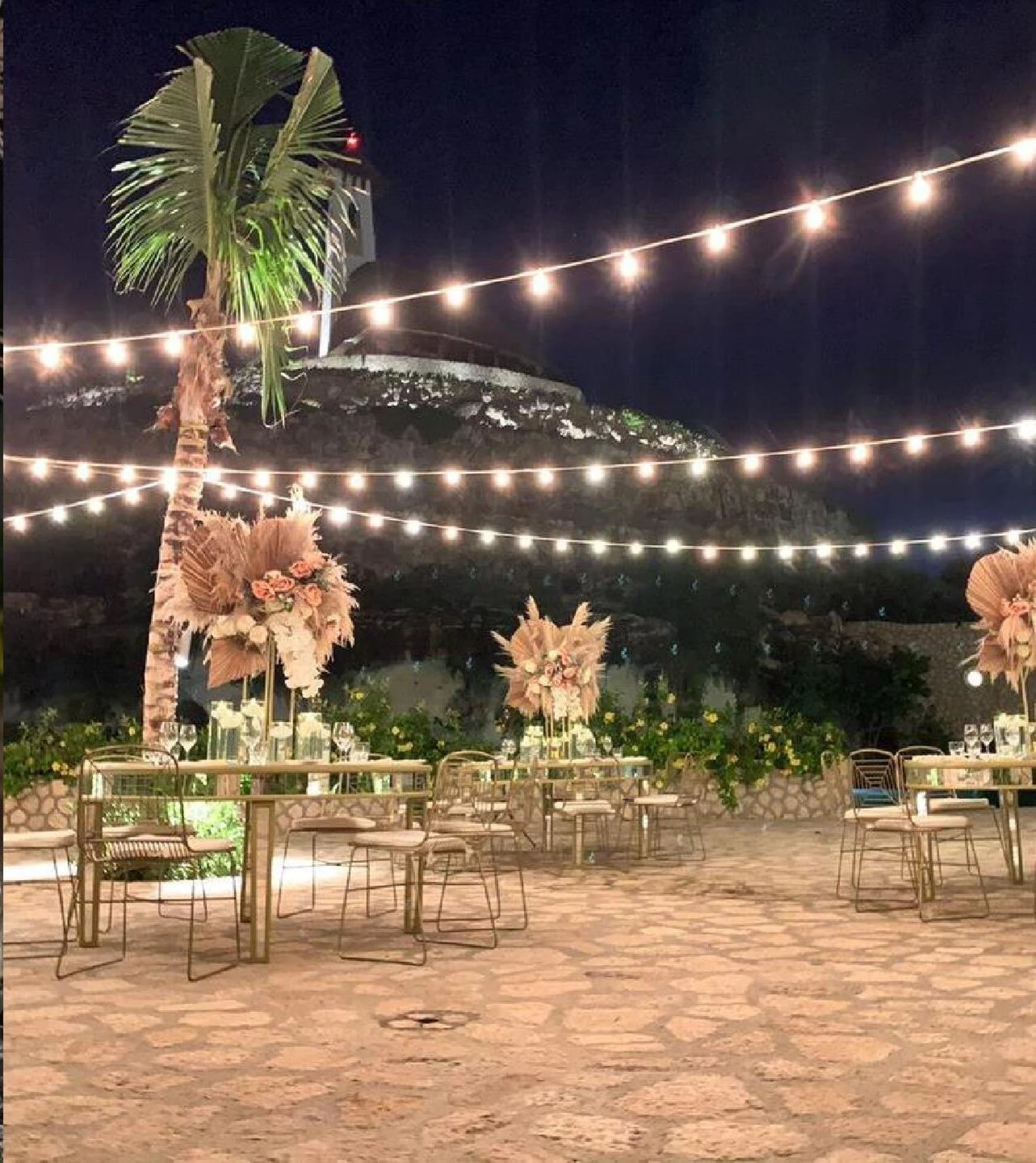 Playon Piramide wedding setup at Hotel Xcaret Arte