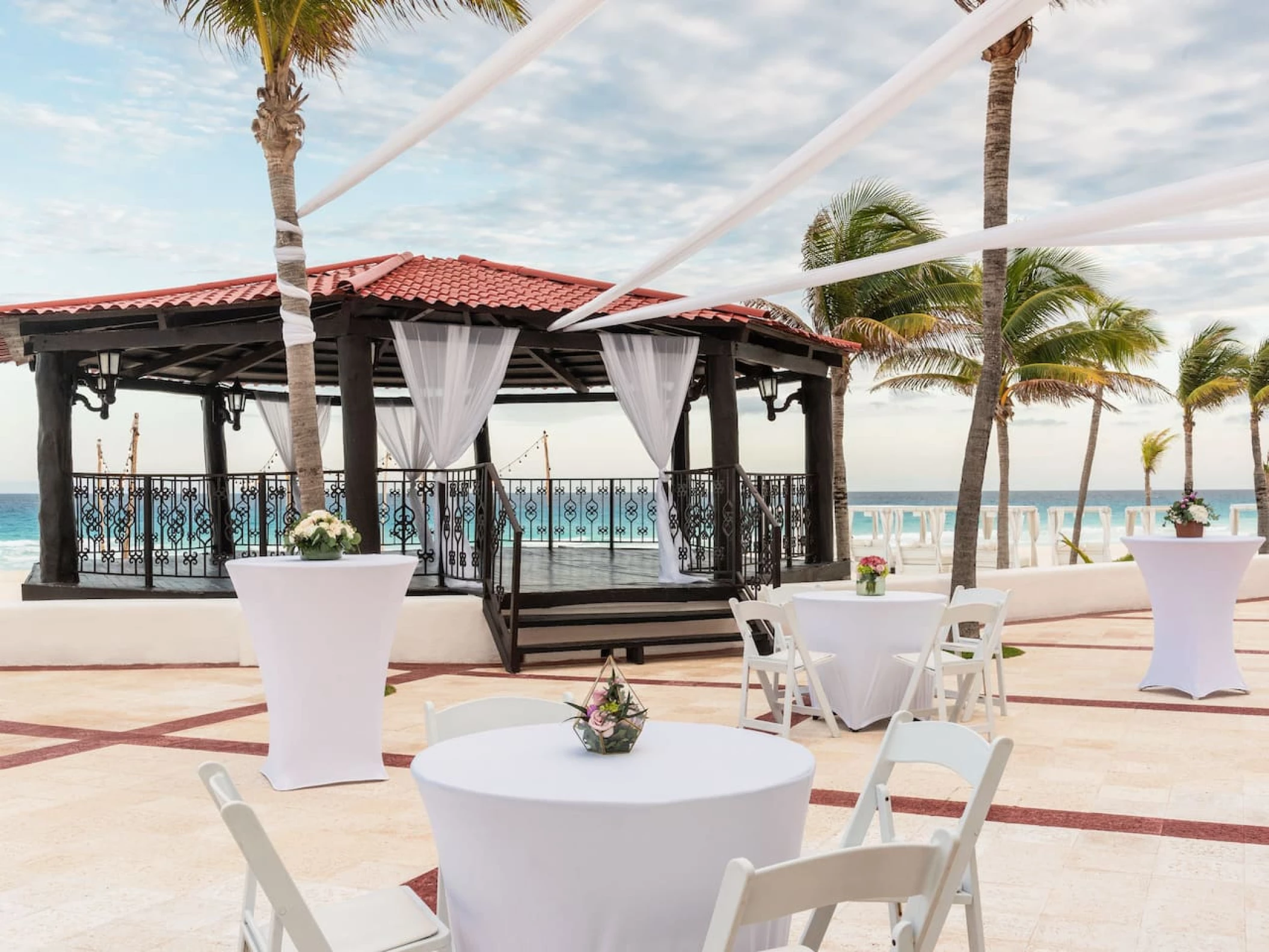 Cocktail party in Gazebo Villas Venue at Hyatt Zilara Cancun