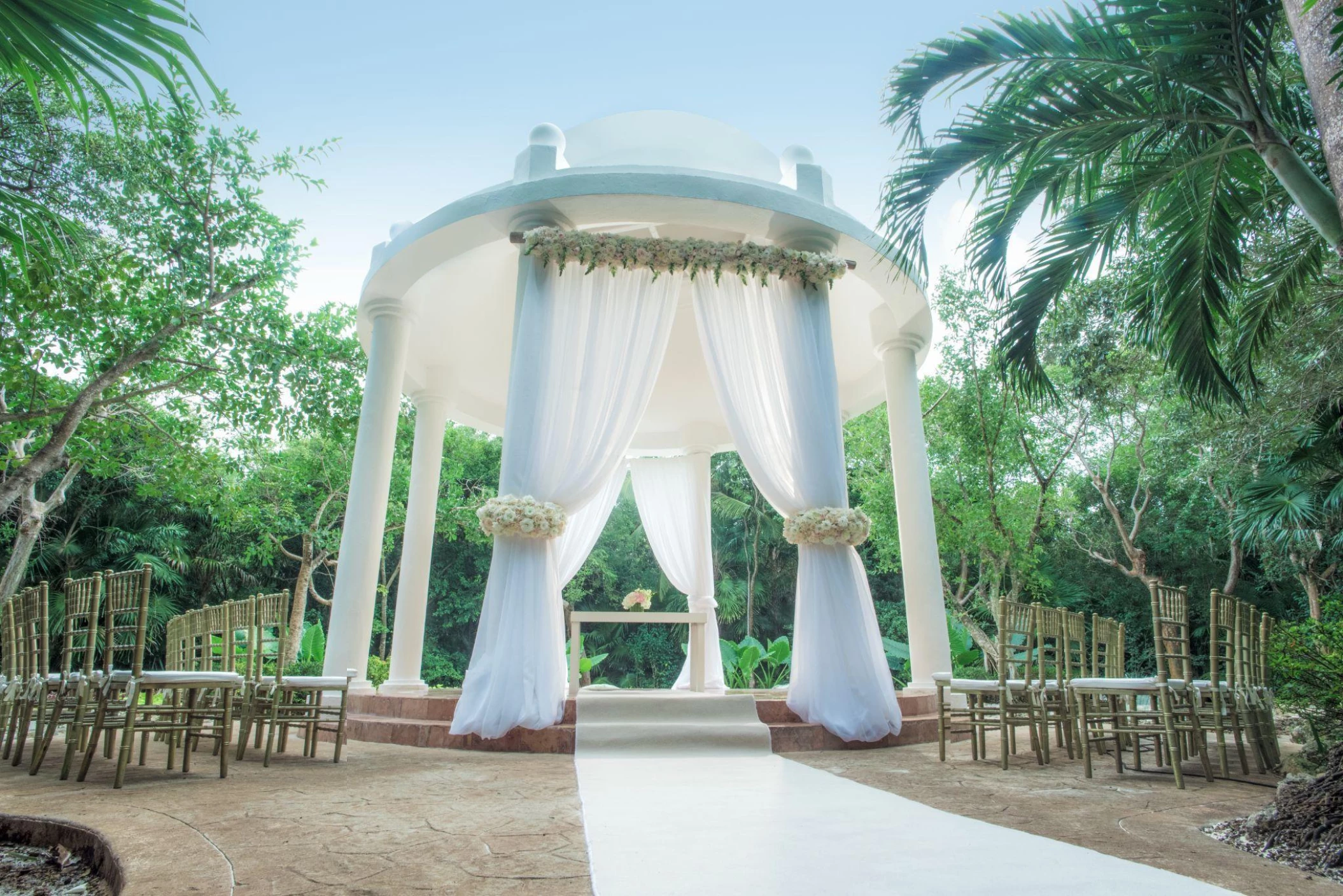 Iberostar Paraiso Beach and Paraiso del Mar Stone Gazebo venue