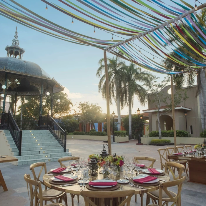 Iberostar Paraiso Del Mar outdoor wedding reception area