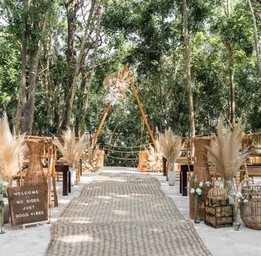 garden reception area for weddings at Iberostar Quetzal and Iberostar Tucan