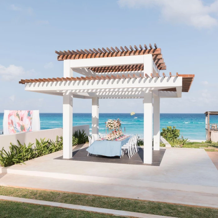 dinner reception in the coral gazebo at Iberostar Selection Cancun