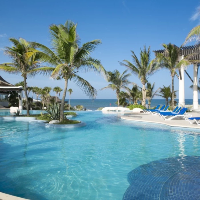 Main pool at Kore Tulum Retreat and Spa Resort