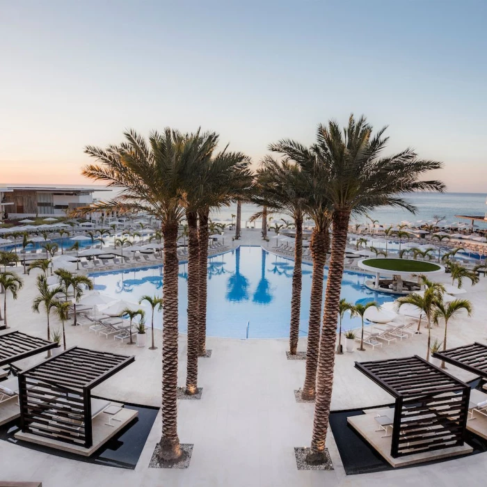 Main pool at Le Blanc Spa Resort Los Cabos