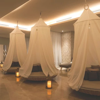 Spa relaxation lounge at Le Blanc Spa Resort Los Cabos