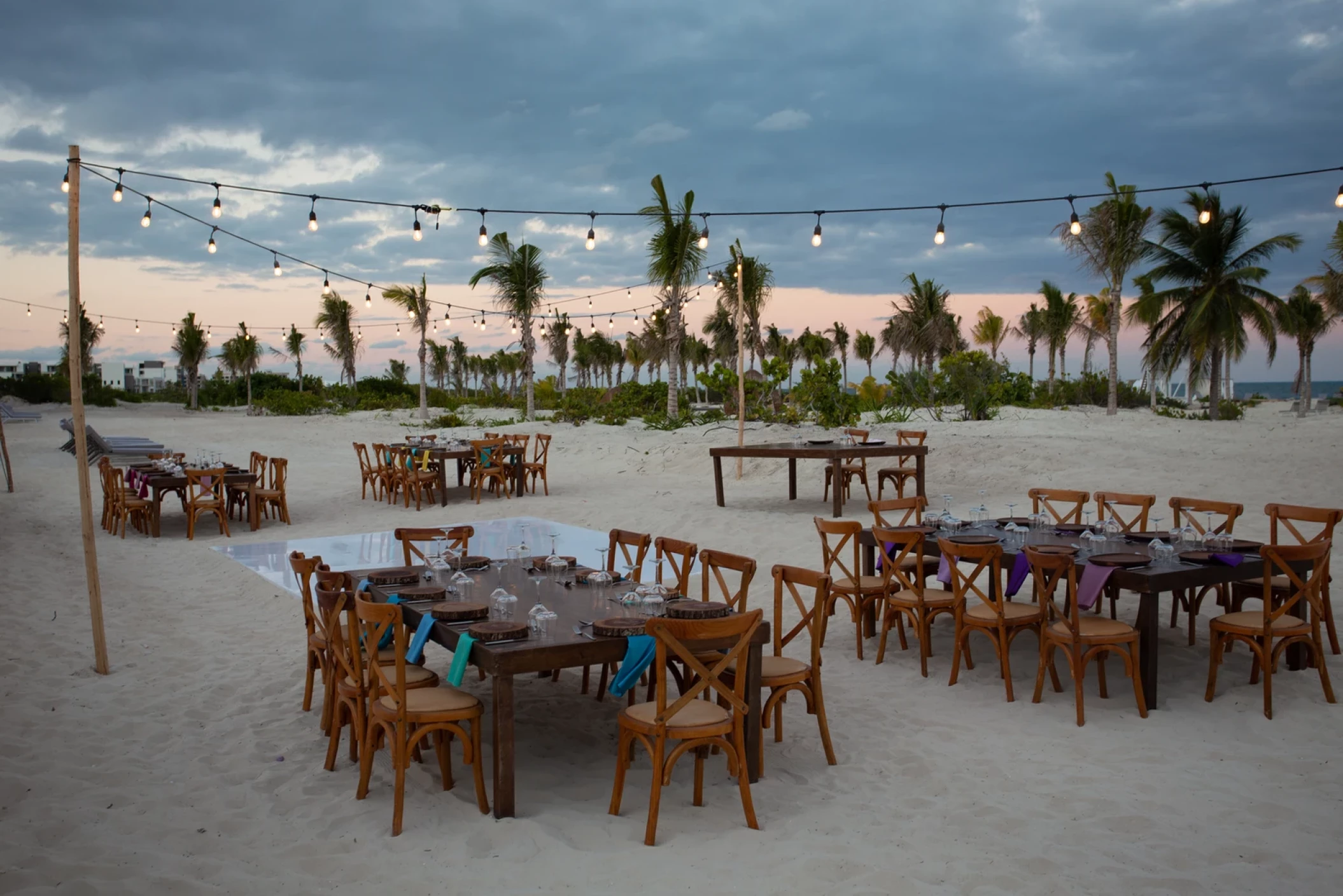 Dinner reception in beach venue at majestic elegance costa mujeres