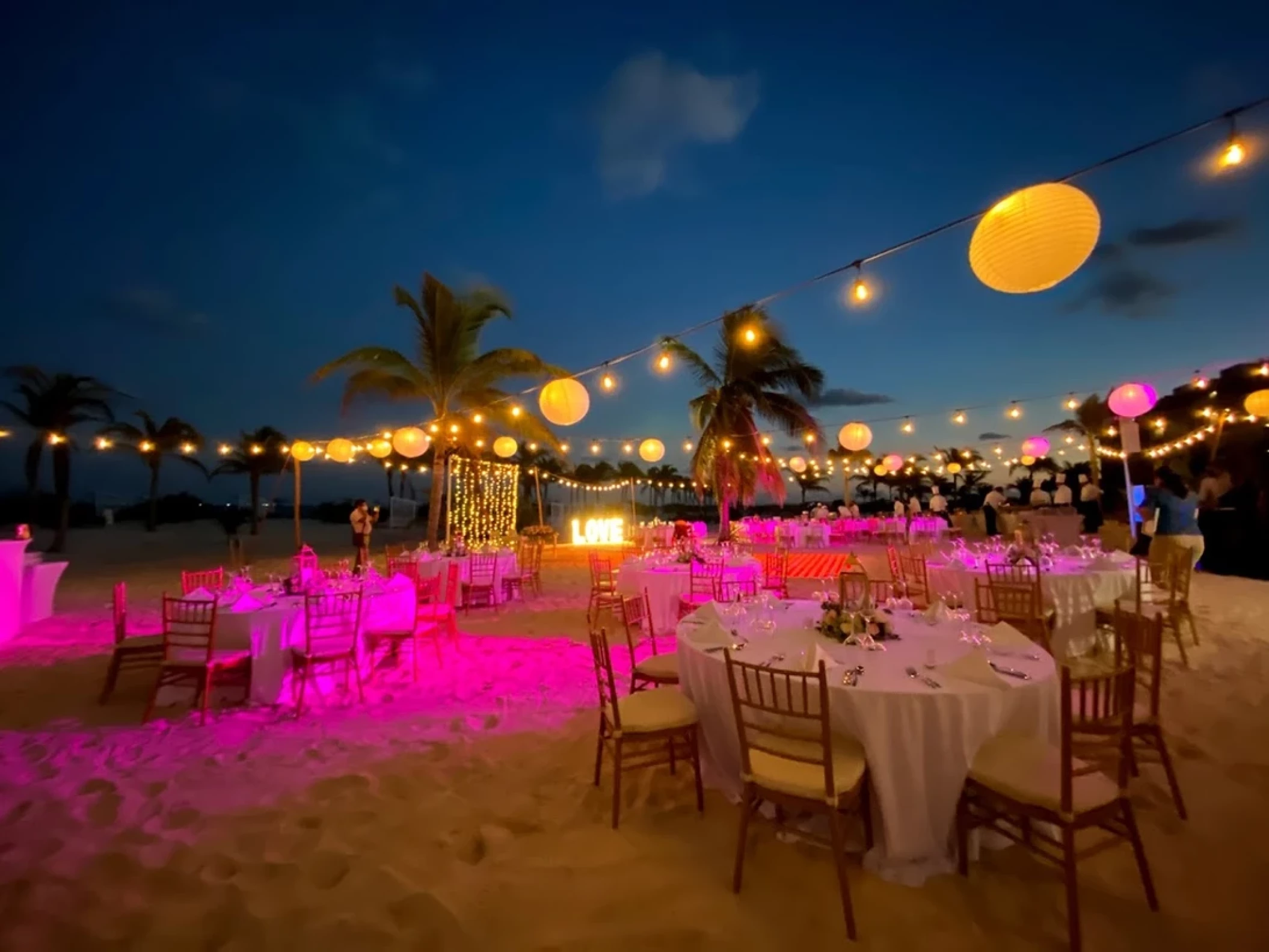 Dinner reception in beach venue at majestic elegance costa mujeres
