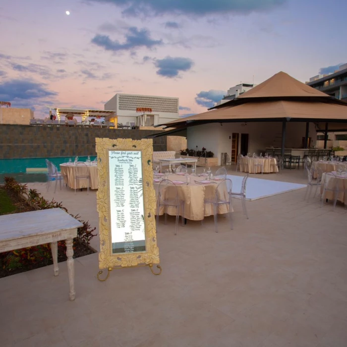 Dinner reception in lively wedding venue at Majestic Elegance Costa Mujeres